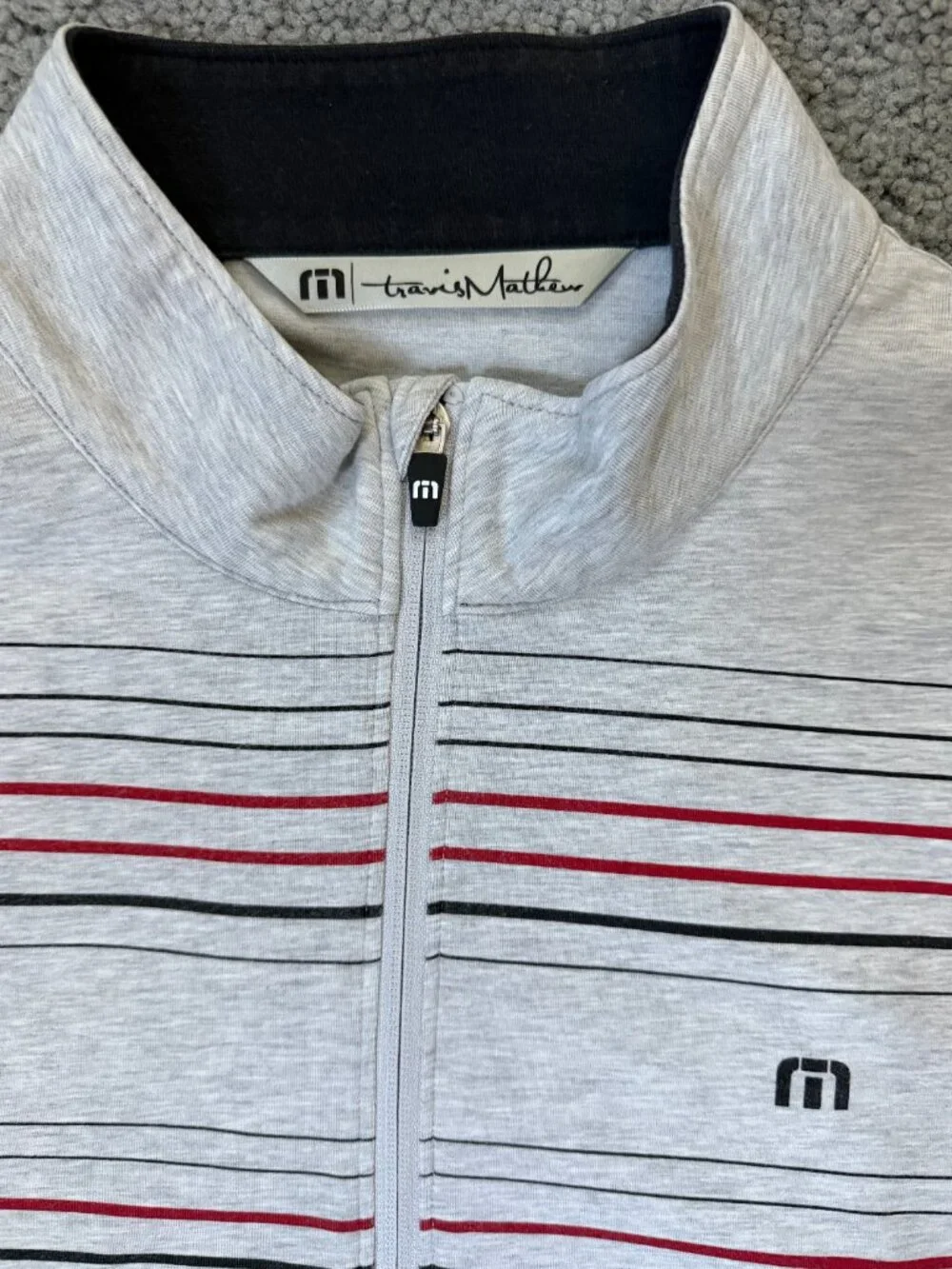 NWOT Travis Mathew Balboa Chest Stripe Quarter Zip Golf Pullover Gray Men’s L
